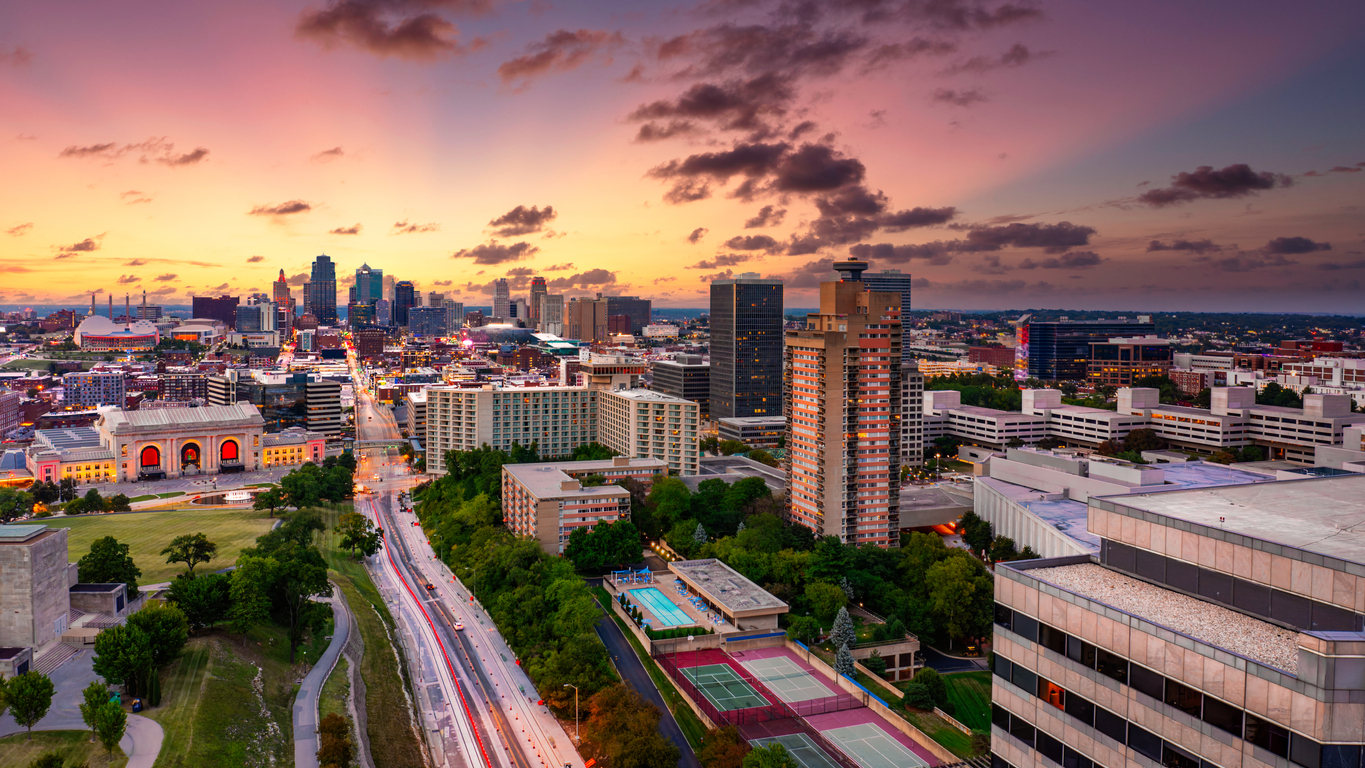 Legal Recruitment in Kansas City