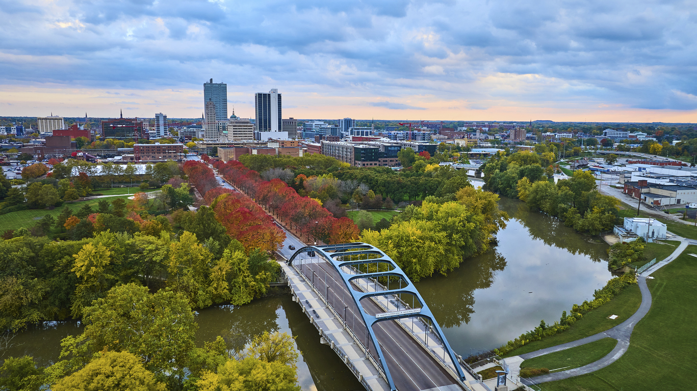 Attorney Recruiter in Fort Wayne